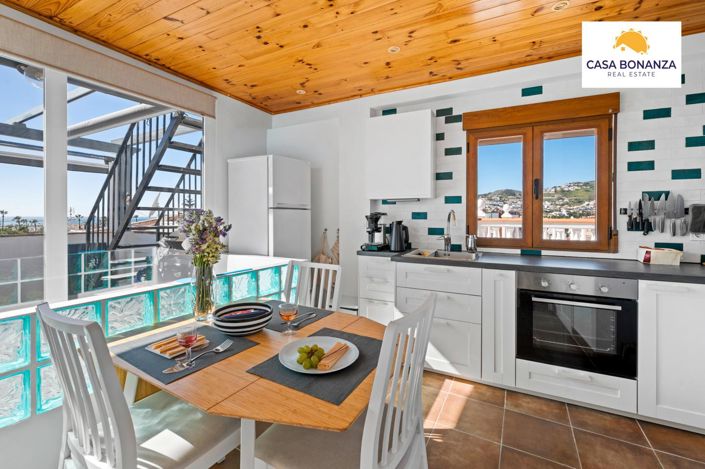 Image No.9-3 Bed Property for sale