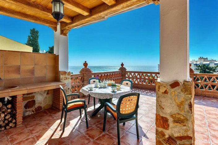 Image No.7-5 Bed Property for sale