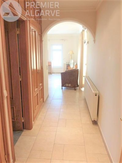 Image No.12-4 Bed Villa for sale