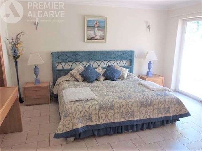 Image No.13-4 Bed Villa for sale