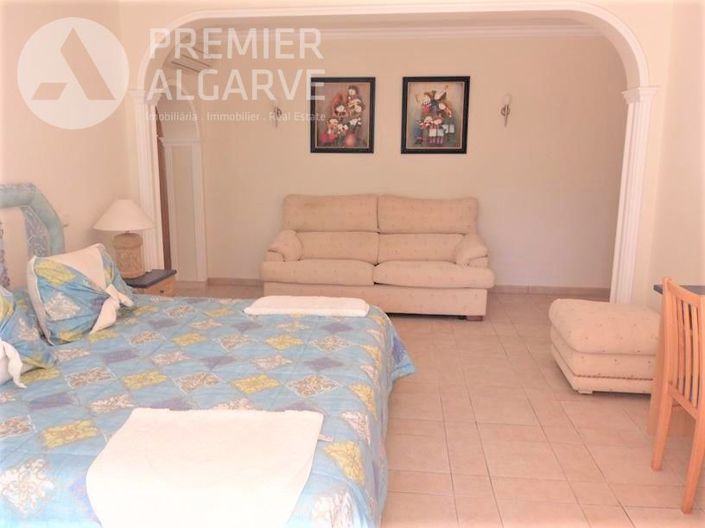 Image No.18-4 Bed Villa for sale