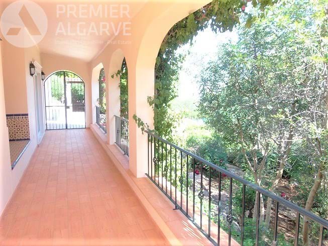 Image No.5-4 Bed Villa for sale