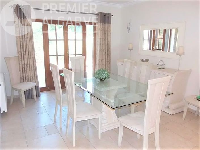 Image No.8-4 Bed Villa for sale