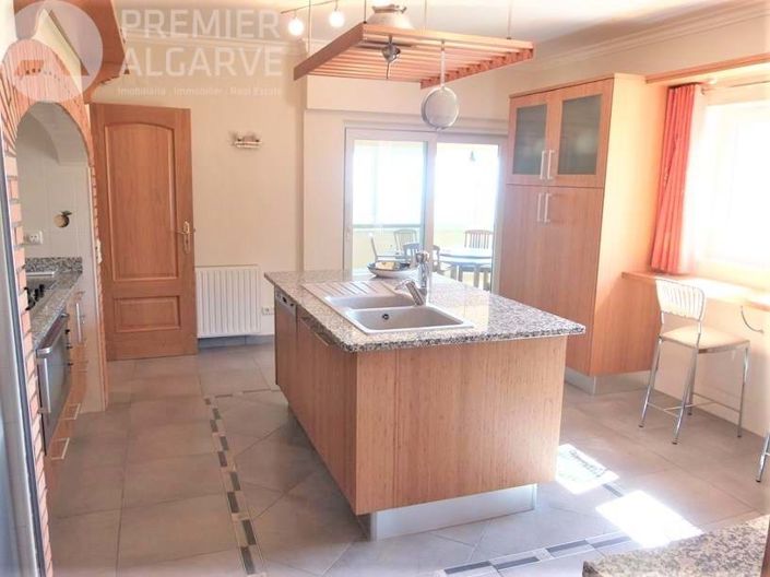 Image No.9-4 Bed Villa for sale