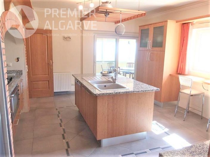 Image No.9-4 Bed Villa for sale