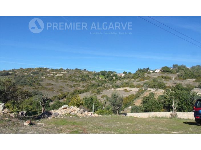 Image No.9-5 Bed House for sale