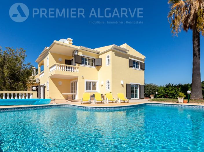 Image No.12-6 Bed House for sale