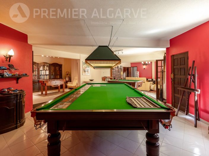 Image No.47-6 Bed House for sale