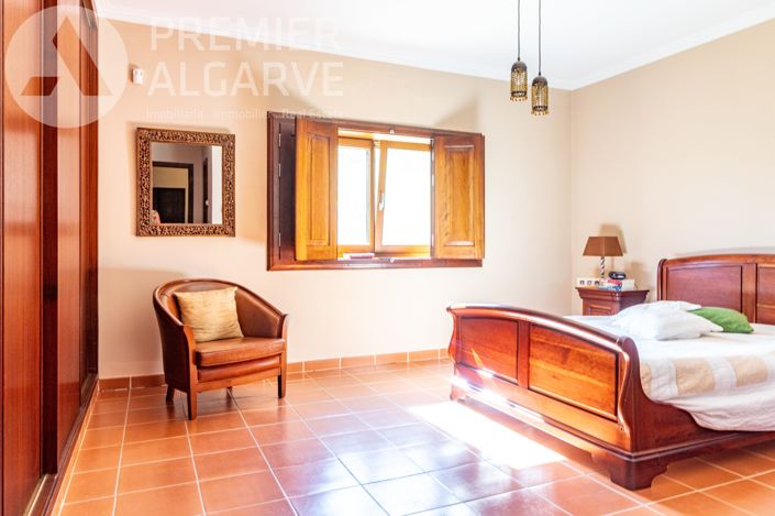 Image No.16-5 Bed Villa for sale
