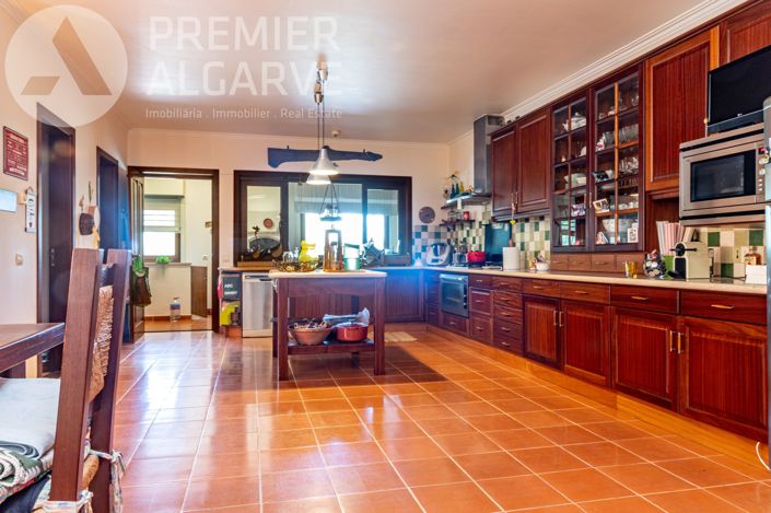 Image No.7-5 Bed Villa for sale