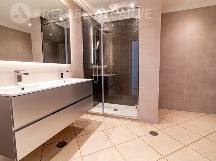 Image No.28-Maison de 6 chambres à vendre à Faro City