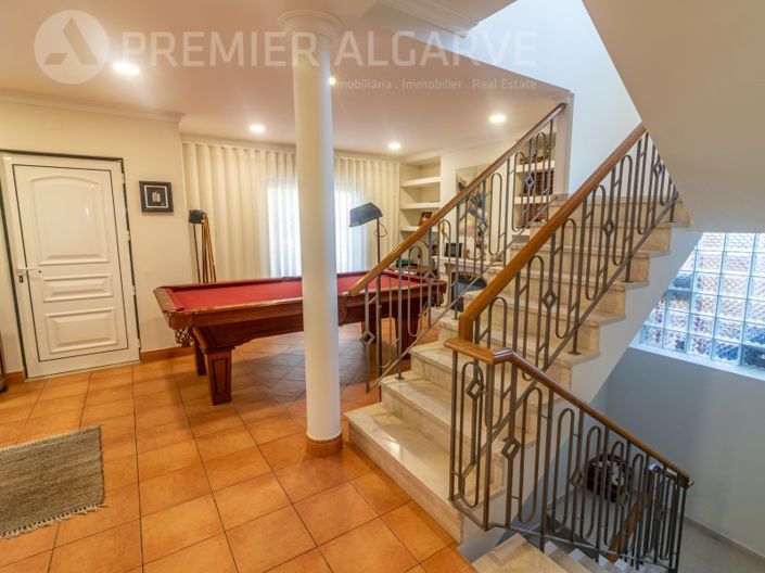 Image No.12-3 Bed House for sale