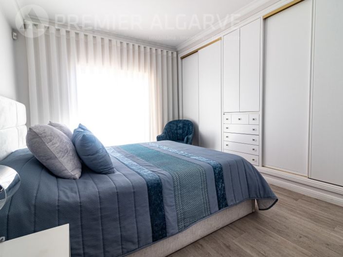 Image No.16-3 Bed House for sale