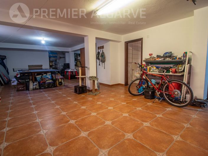 Image No.22-3 Bed House for sale