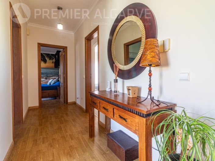 Image No.6-3 Bed House for sale