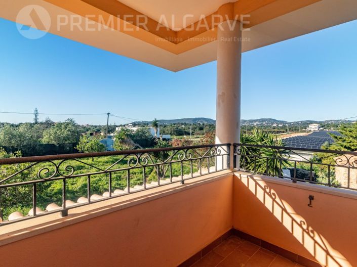 Image No.14-4 Bed House for sale