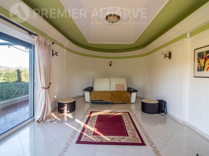 Image No.7-4 Bed House for sale