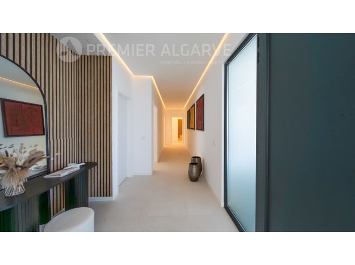 Image No.39-4 Bed House for sale