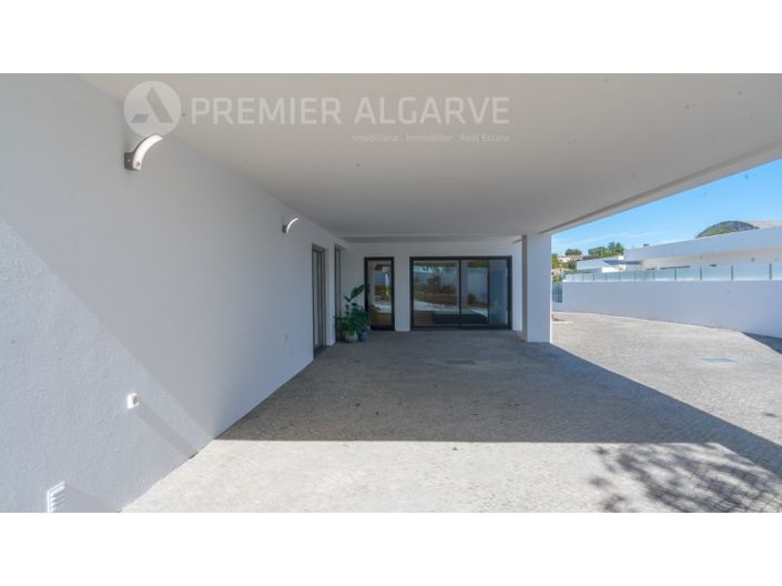 Image No.55-4 Bed House for sale