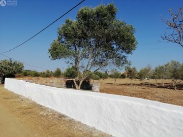 5149-795269-f6f6199dbe89f3428624eb15915102135