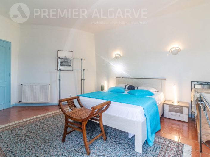 Image No.20-3 Bed House for sale