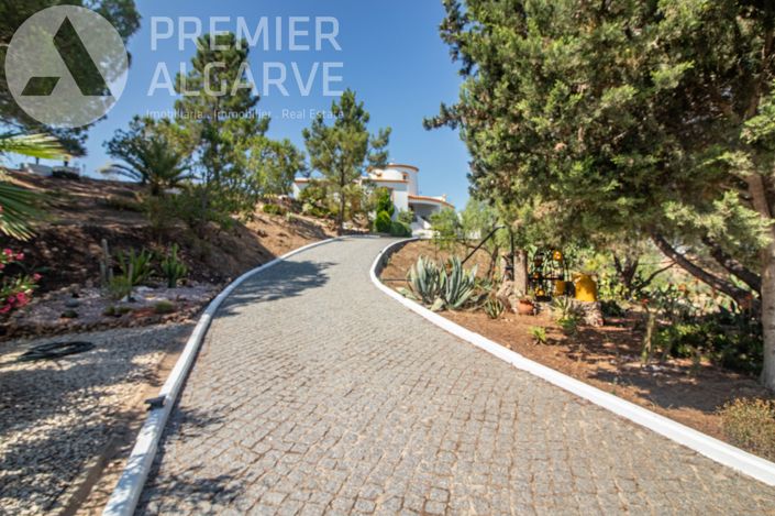 Image No.3-3 Bed Villa for sale
