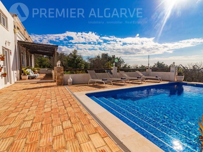 Image No.2-Maison de 6 chambres à vendre à Faro City