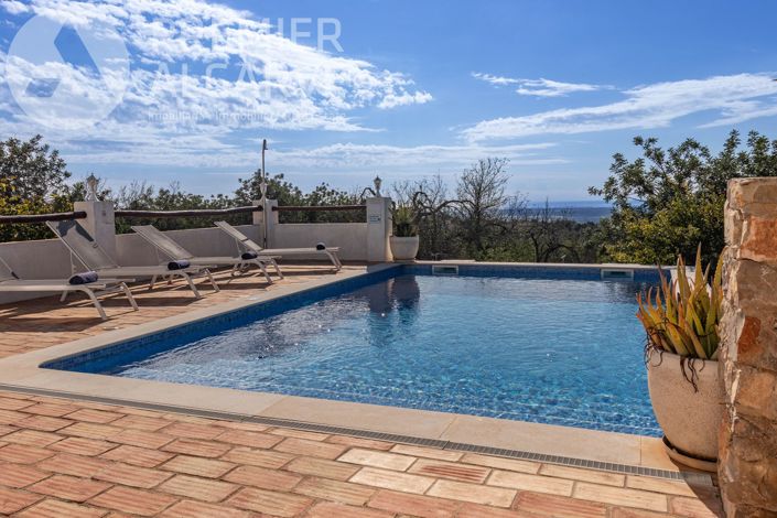 Image No.2-6 Bed Villa for sale
