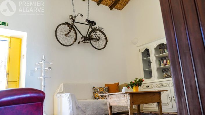 Image No.27-6 Bed Villa for sale