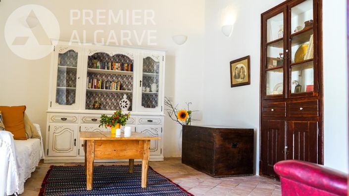 Image No.32-6 Bed Villa for sale