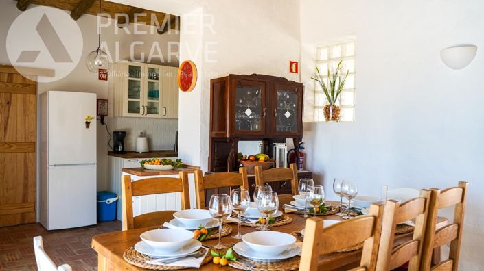 Image No.42-6 Bed Villa for sale