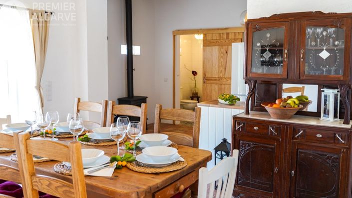Image No.44-6 Bed Villa for sale