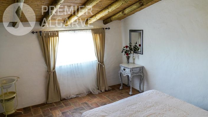 Image No.59-6 Bed Villa for sale