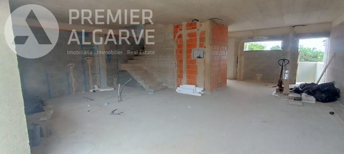 Image No.11-3 Bed Villa for sale