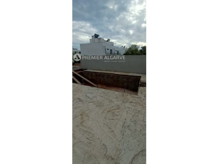 Image No.6-3 Bed House for sale