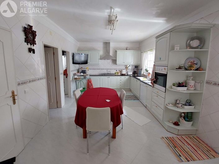 Image No.11-5 Bed Villa for sale