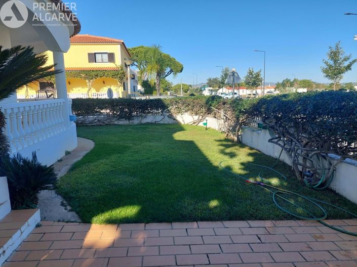 Image No.3-5 Bed Villa for sale