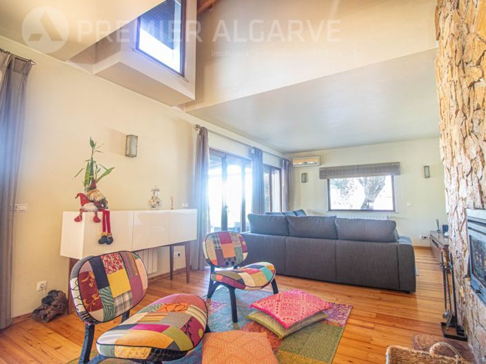 Image No.7-4 Bed House for sale