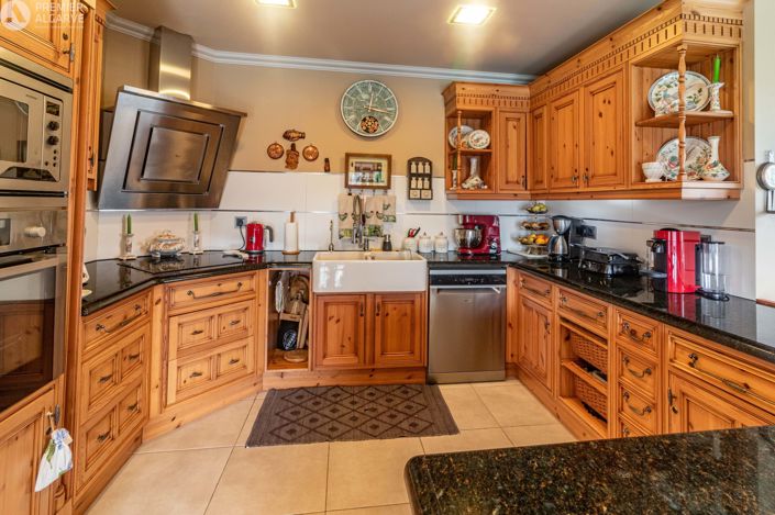 Image No.23-6 Bed Villa for sale
