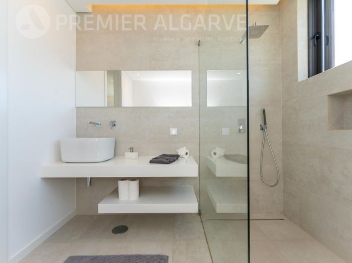 Image No.28-Maison de 4 chambres à vendre à Faro City