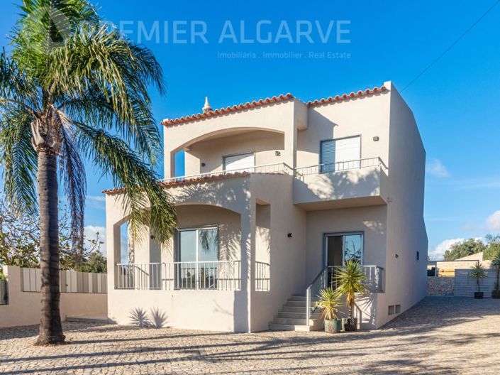 Image No.3-5 Bed House for sale