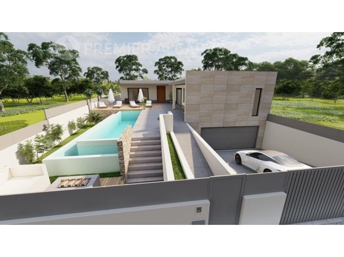 Image No.26-4 Bed House for sale