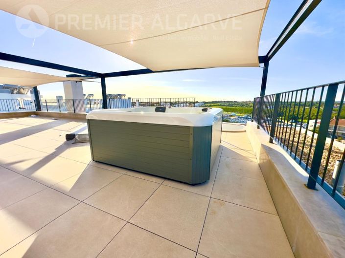Image No.1-3 Bed Apartment for sale