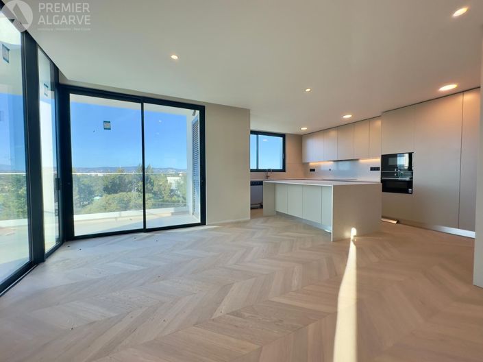 Image No.5-3 Bed Apartment for sale