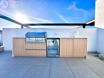 5149-796122-17fc7a1fea6ce452b55b8d392d0a2ff41