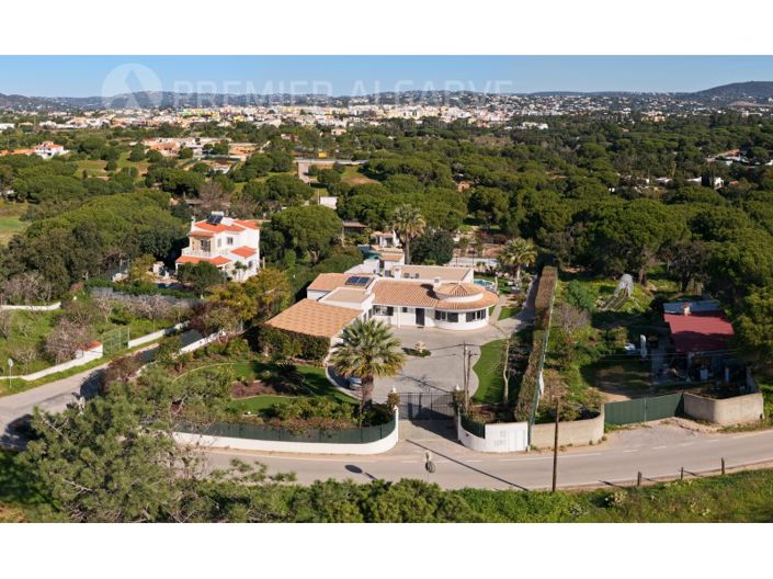 Image No.12-3 Bed House for sale