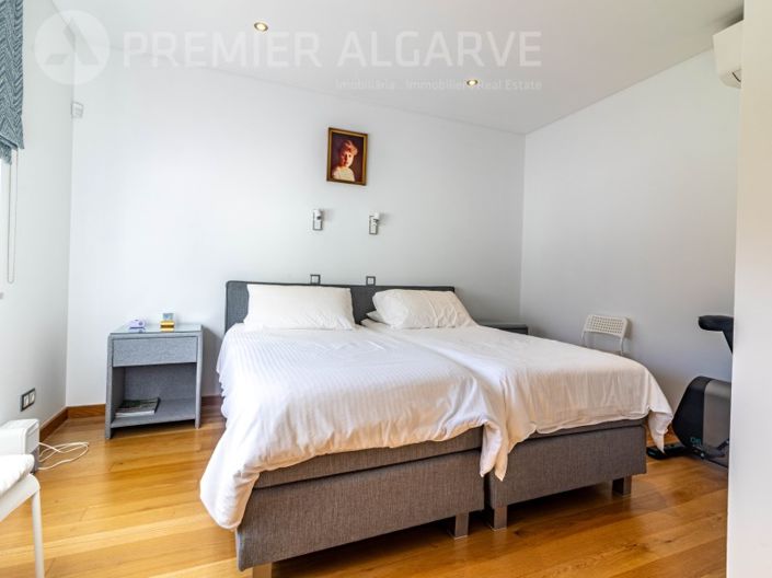 Image No.36-3 Bed House for sale