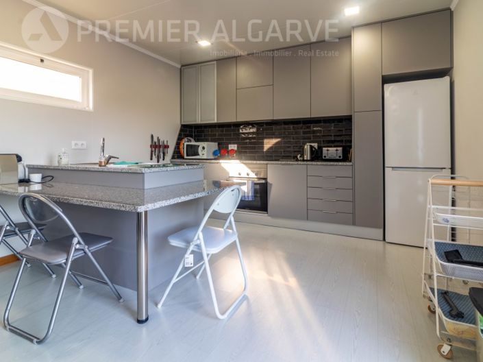 Image No.41-3 Bed House for sale