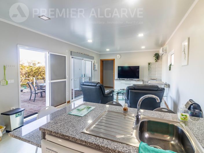 Image No.42-3 Bed House for sale