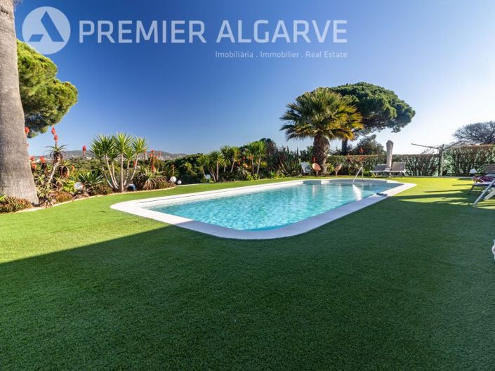 Image No.1-3 Bed House for sale